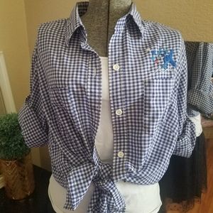 Vintage whimsy Detail Hand embroidered shirt XL!😍